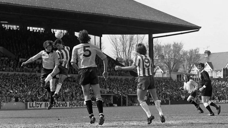 Brighton tại Football League giai đoạn đầu