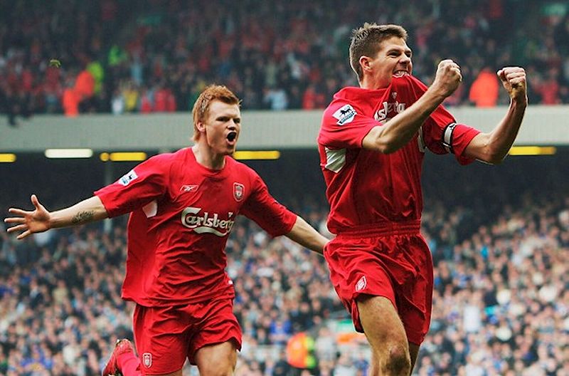 Tiền vệ box to box là gì trong bóng đá hiện đại