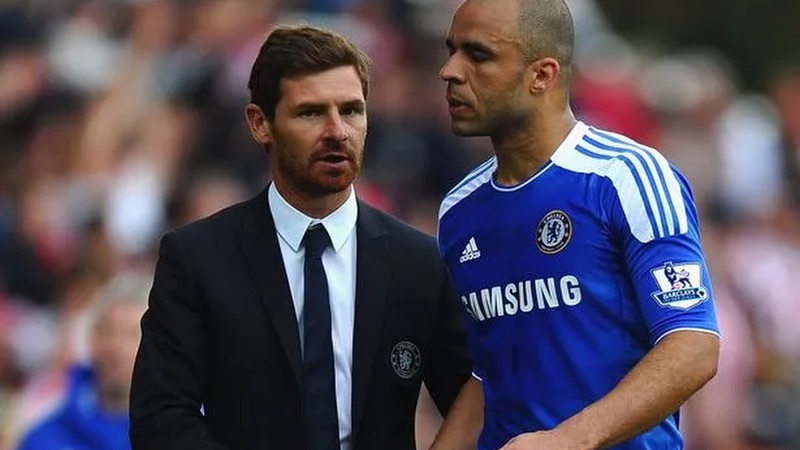 Anh cũng chơi cho Chelsea, nhưng không quá thành công Cầu thủ Alex - Một cái tên đầy xa lạ của Brazil